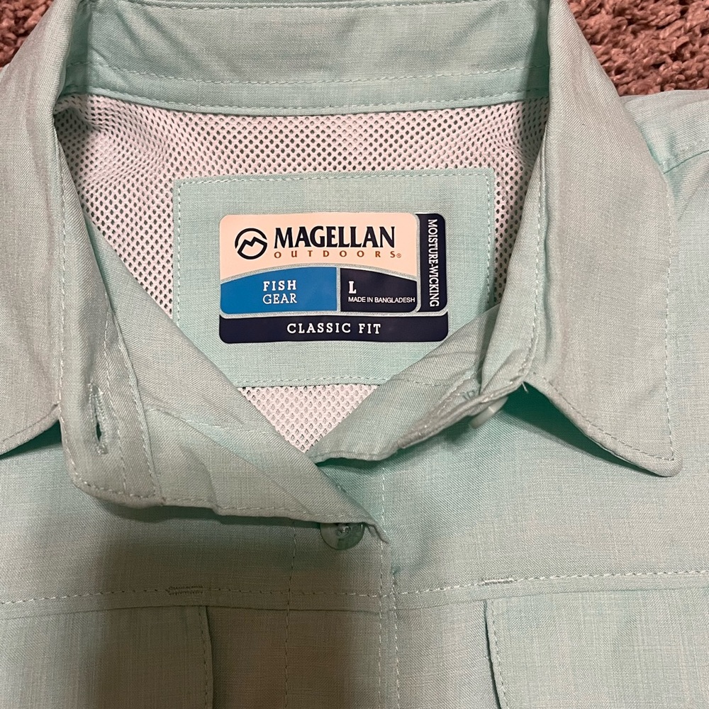 In great condition never been worn.